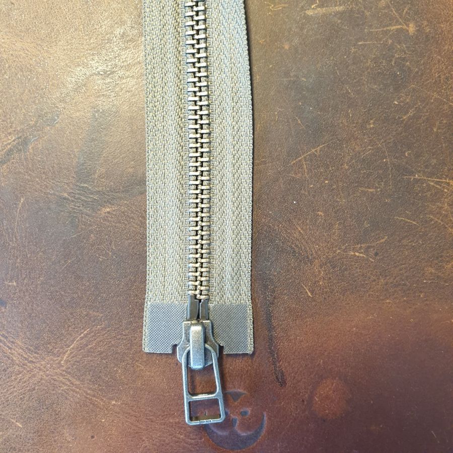 2-Wege-Metall-Reißverschluss YKK, Oliv